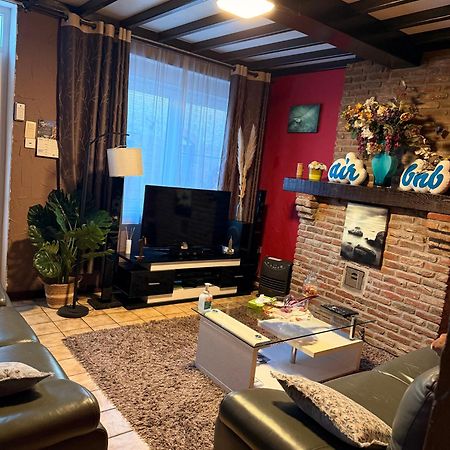 Bien-Etre-Au-Calme Et Parking Gratuit Villa Seraing Exteriör bild