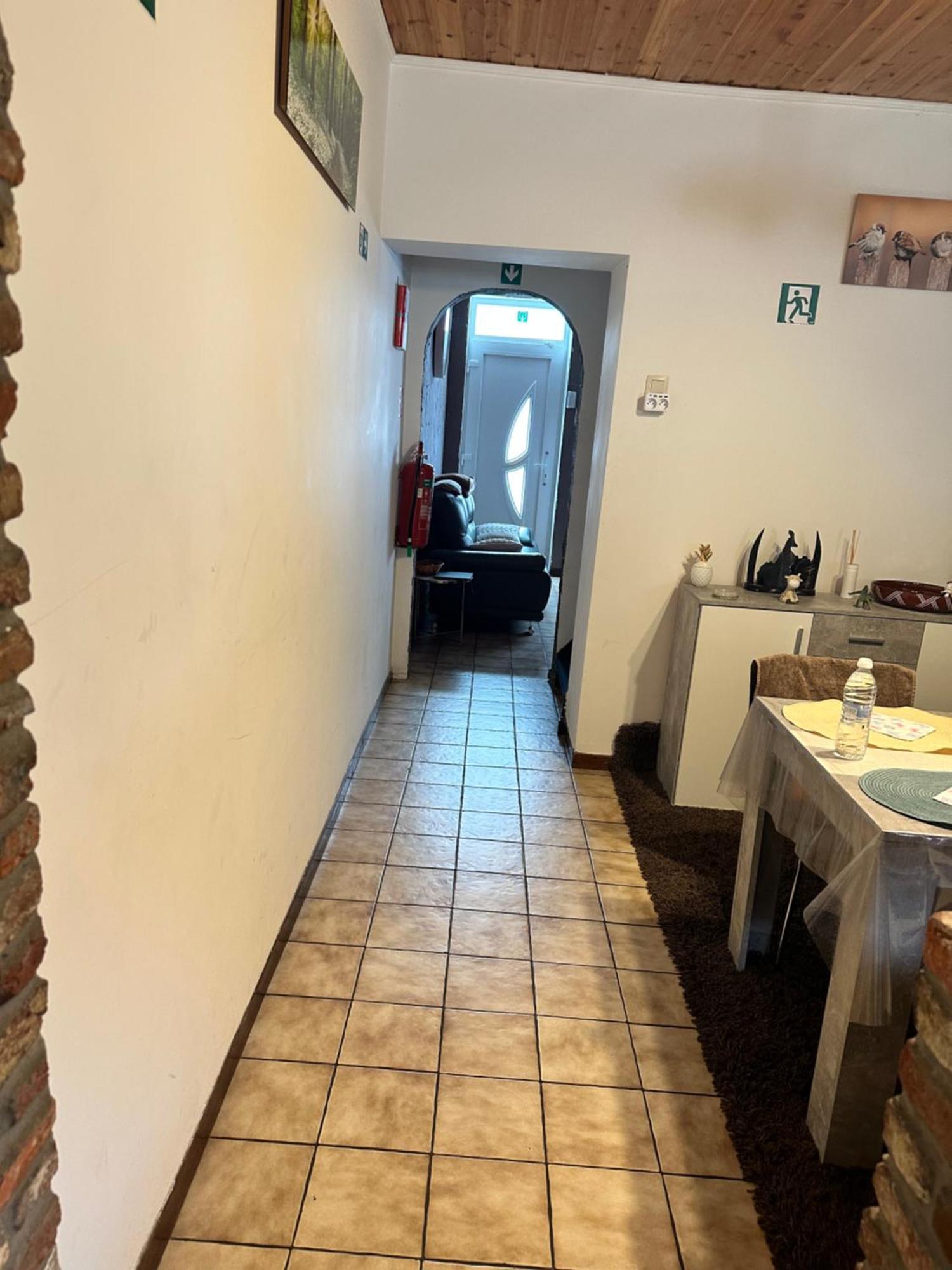 Bien-Etre-Au-Calme Et Parking Gratuit Villa Seraing Exteriör bild