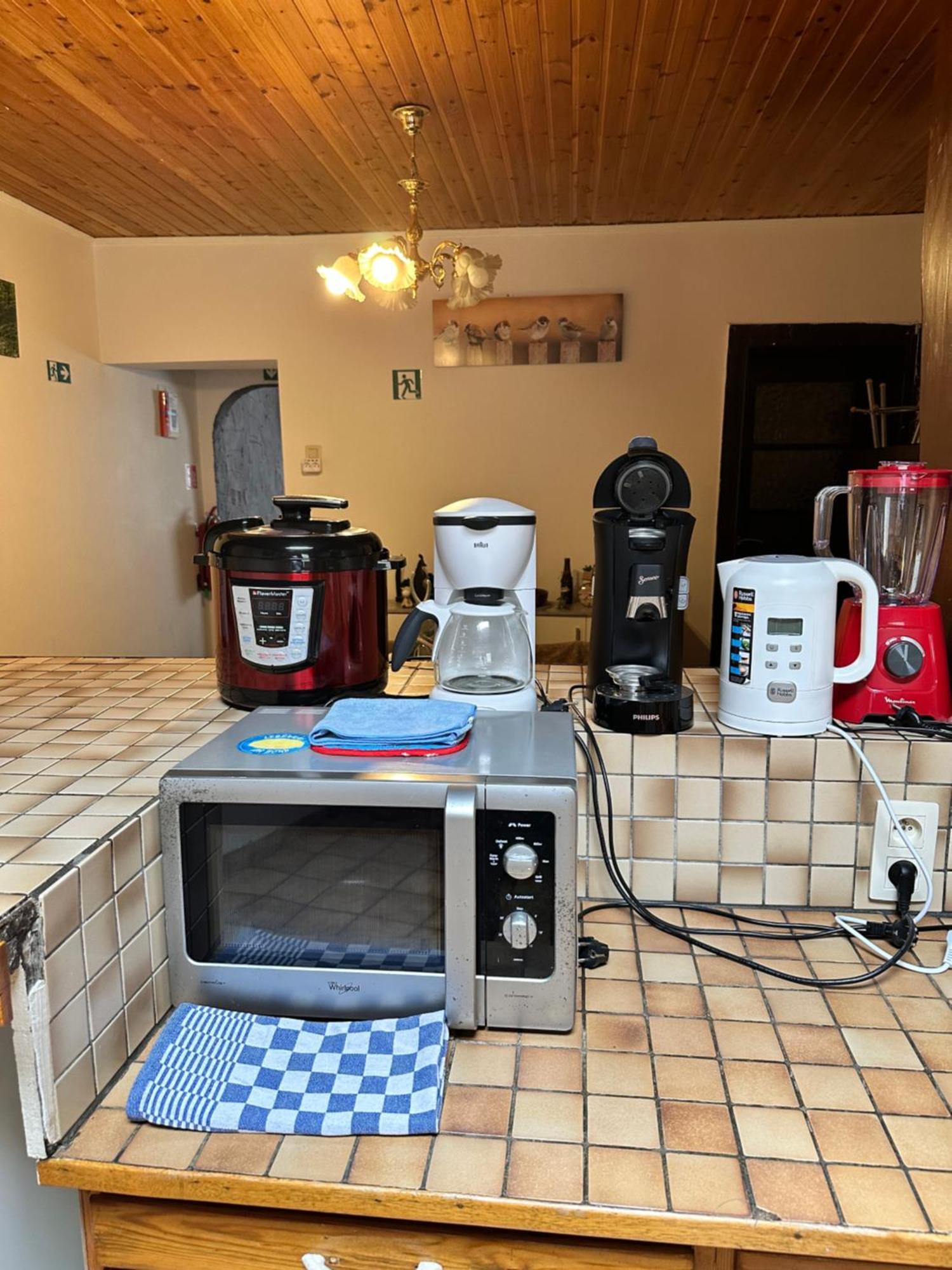 Bien-Etre-Au-Calme Et Parking Gratuit Villa Seraing Exteriör bild