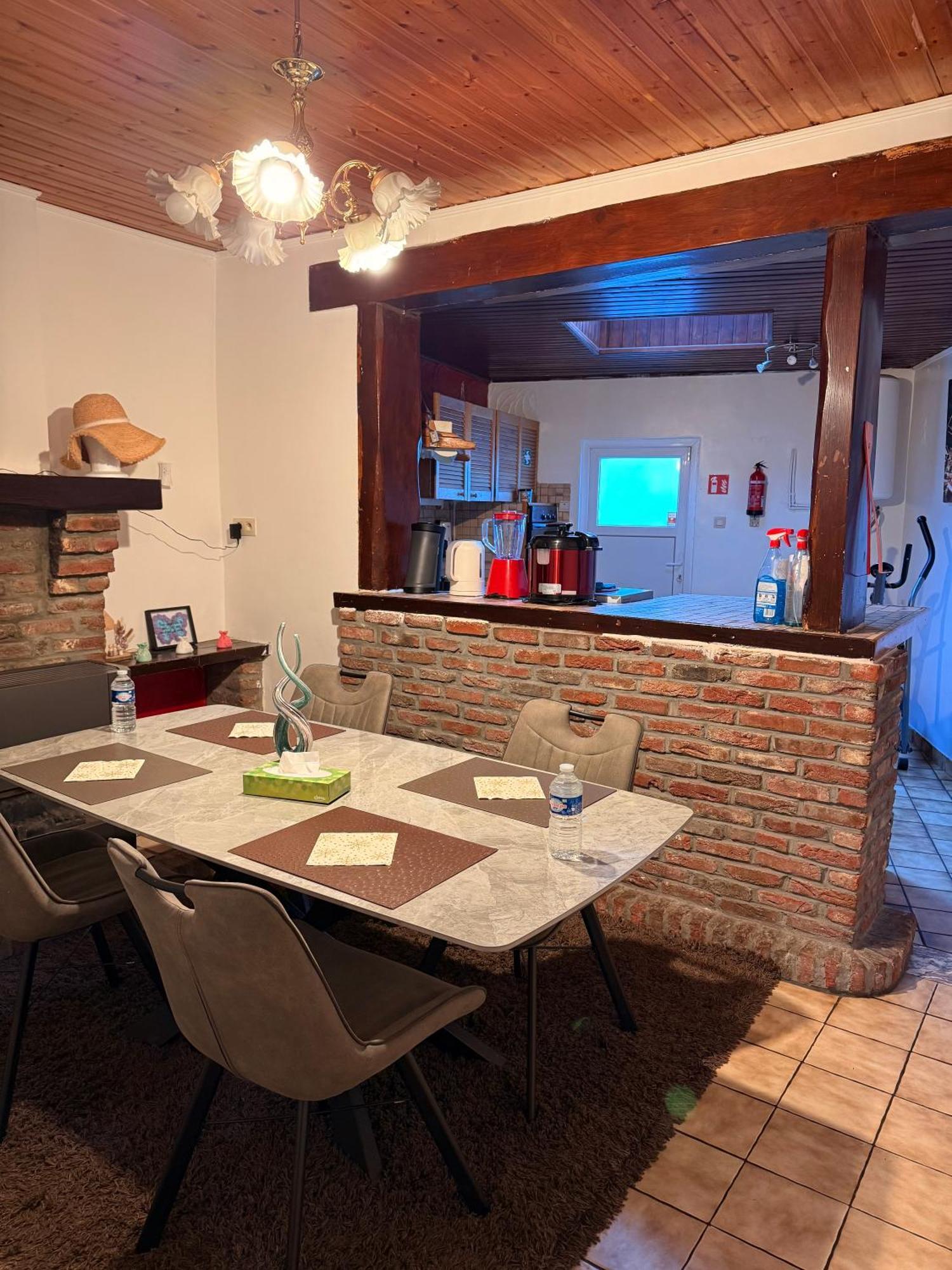 Bien-Etre-Au-Calme Et Parking Gratuit Villa Seraing Exteriör bild